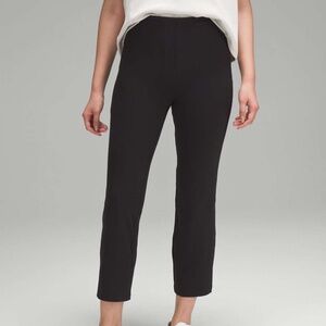 NWOT Lululemon Smooth Fit Pull-On High-Rise Cropped Pants